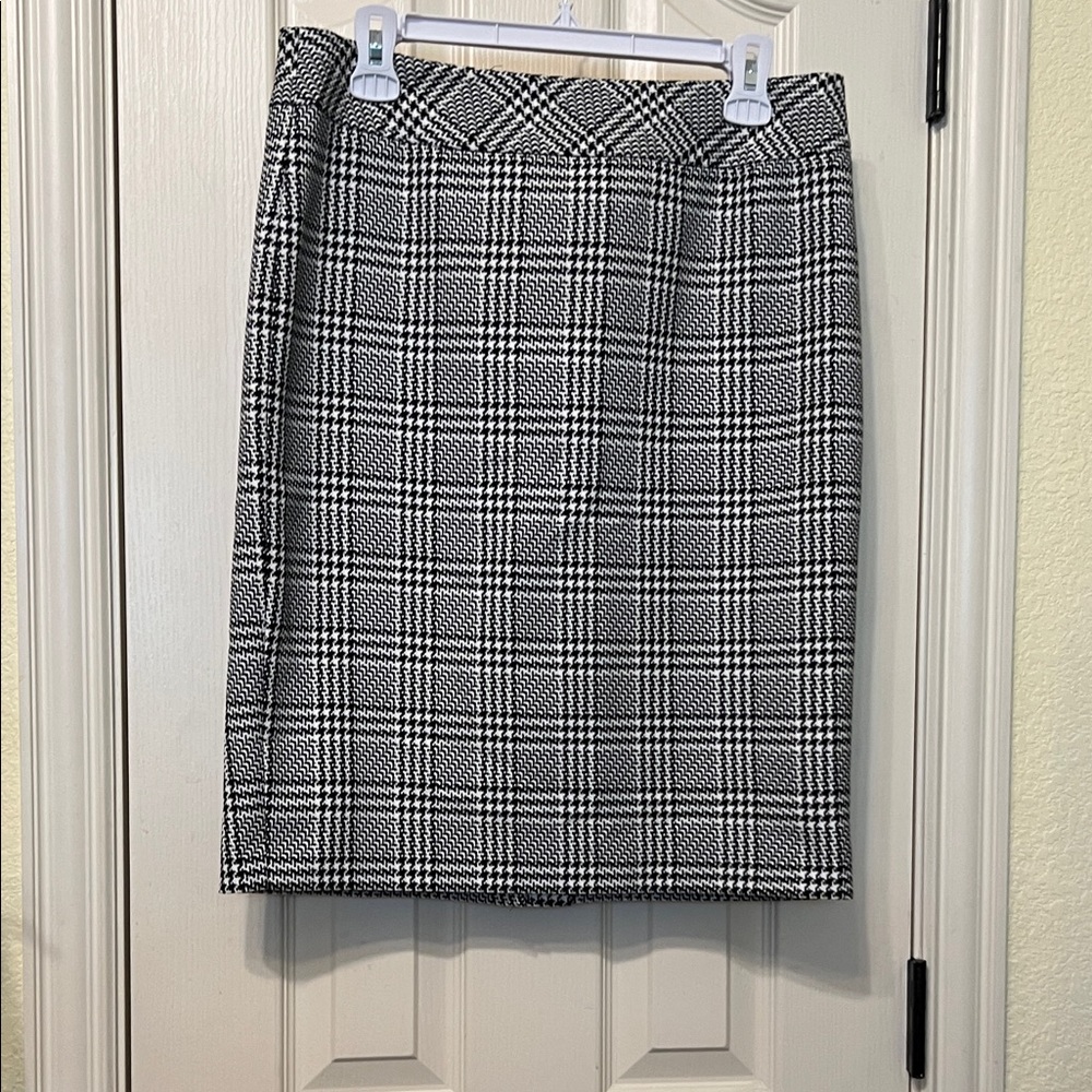 Nine West Black and White Checkered Pencil Skirt